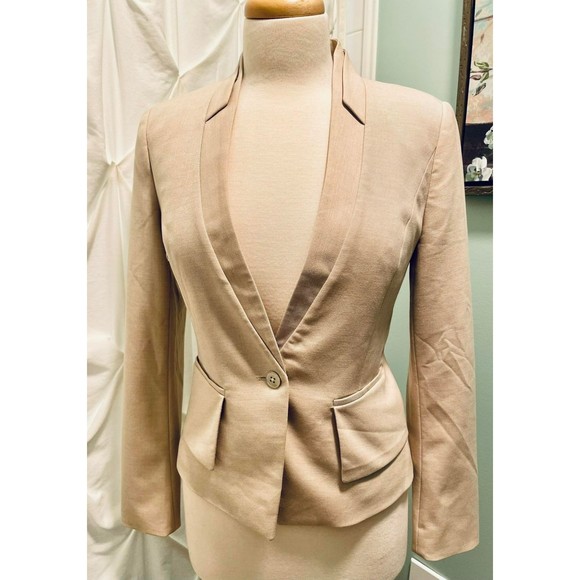 White House Black Market Jackets & Blazers - White House Black Market Women's Blazer Size 2 Beige Jacket